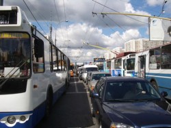 Депутаты раскритиковали «выделенки» для автобусов